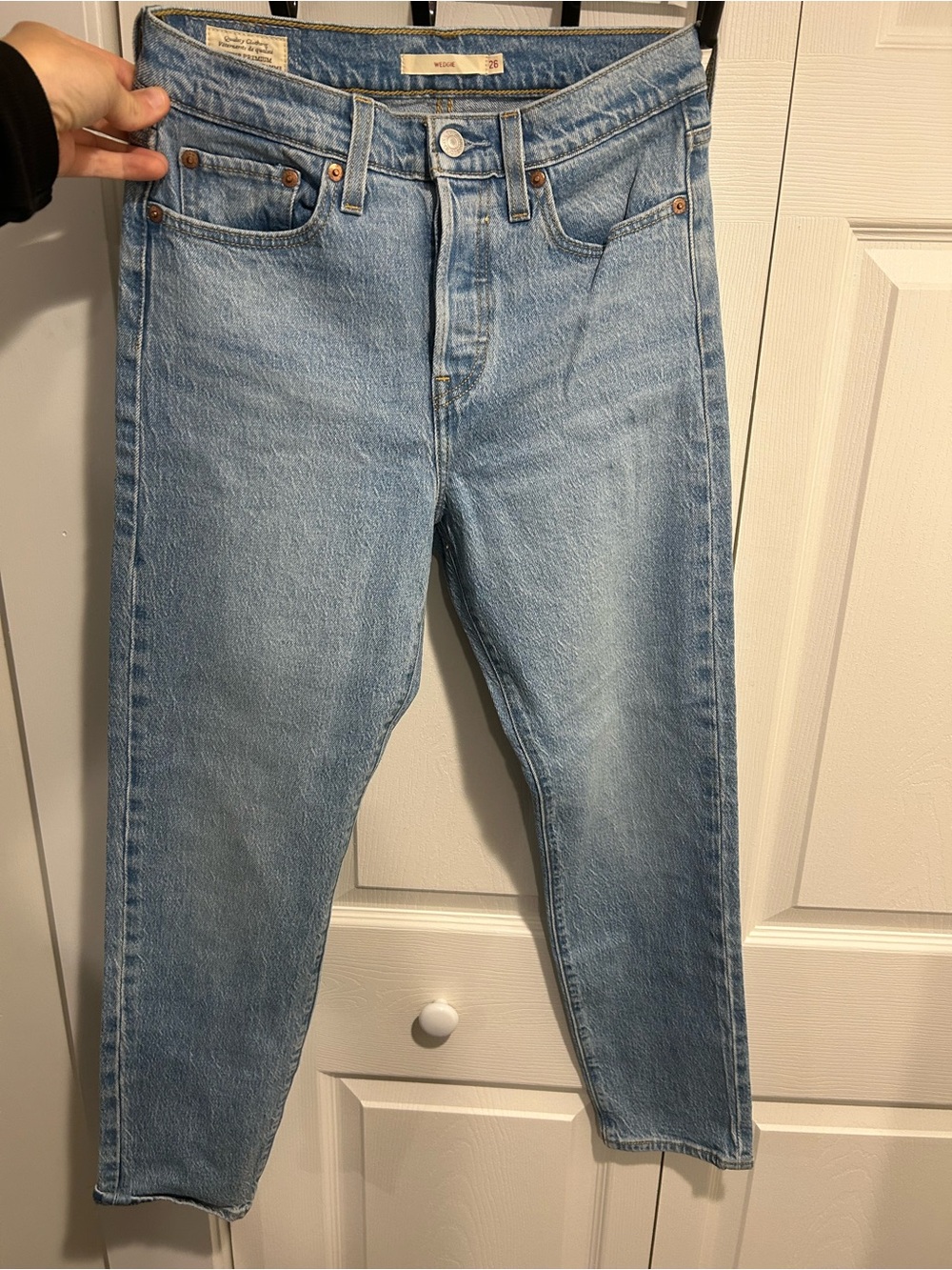 Levi’s Wedgies Light Wash Straight-Leg Jeans